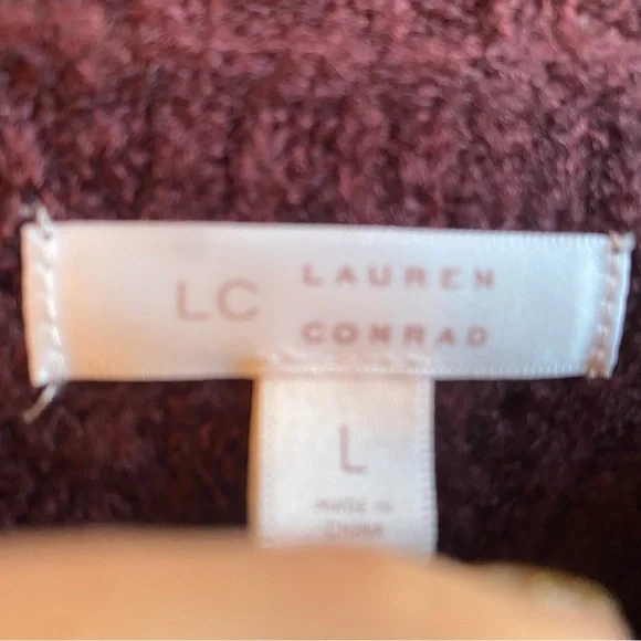 LC Lauren Conrad Maroon lace knit 3/4 sleeve tunic-like Sweater. Fun Fall color - Picture 3 of 5